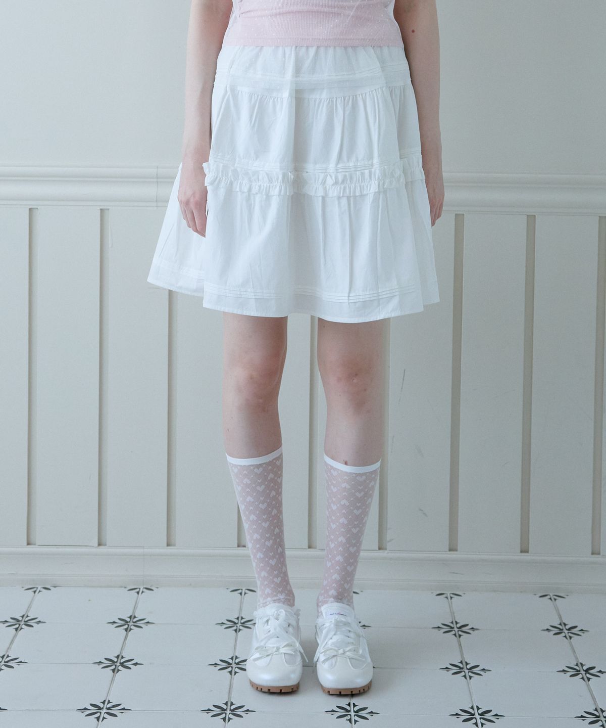 핑크파인애플(PINK PINEAPPLE) MILD FRILL MIDI SKIRT_WHITE