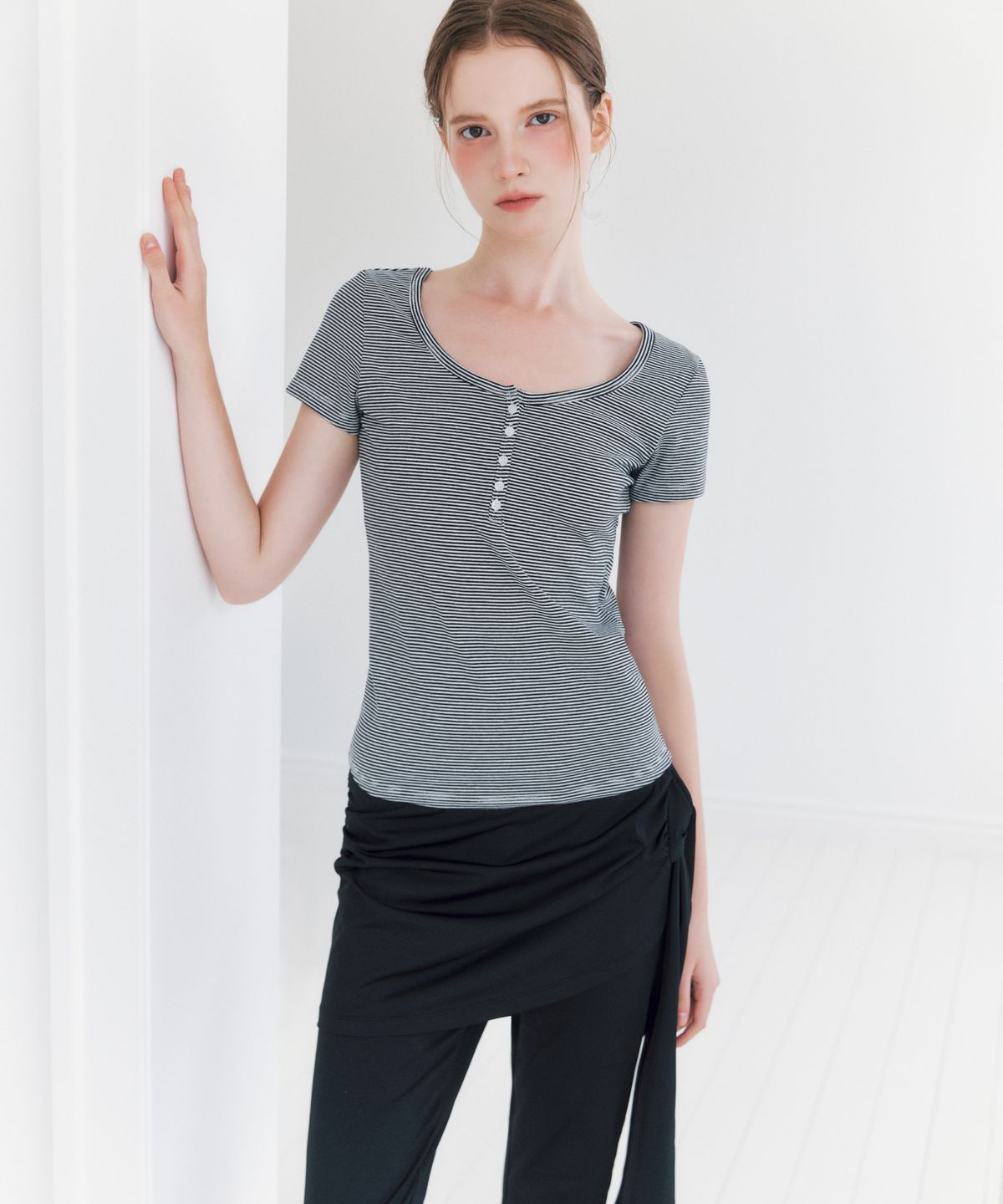 미쏘(MIXXO) 버튼업 반팔 티셔츠