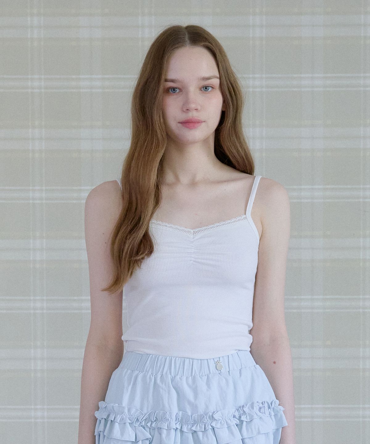 핑크파인애플(PINK PINEAPPLE) WINK SHIRRING LACE TOP_IVORY
