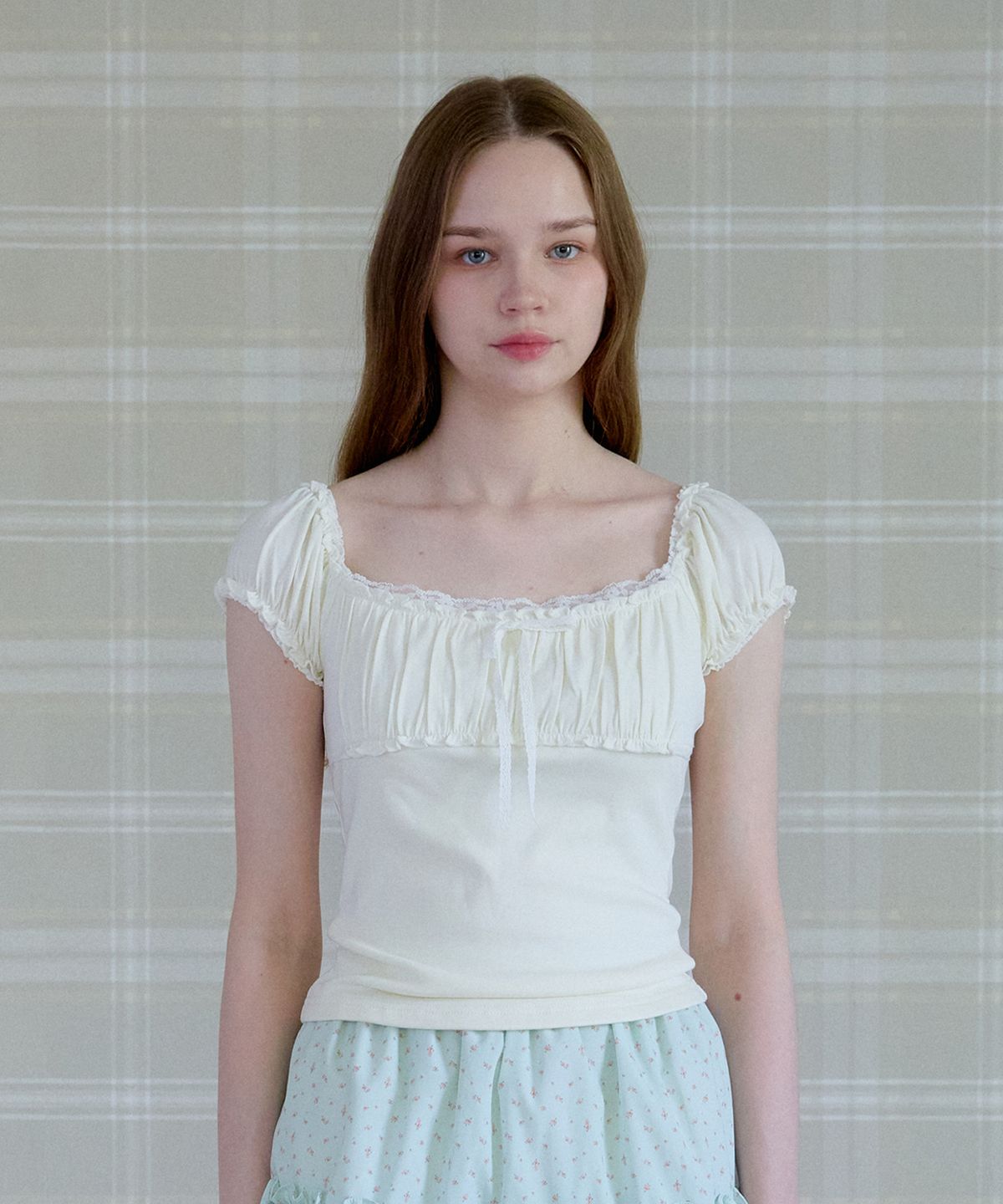 핑크파인애플(PINK PINEAPPLE) DARLING SHIRRING RIBBON T-SHIRT_CREAM