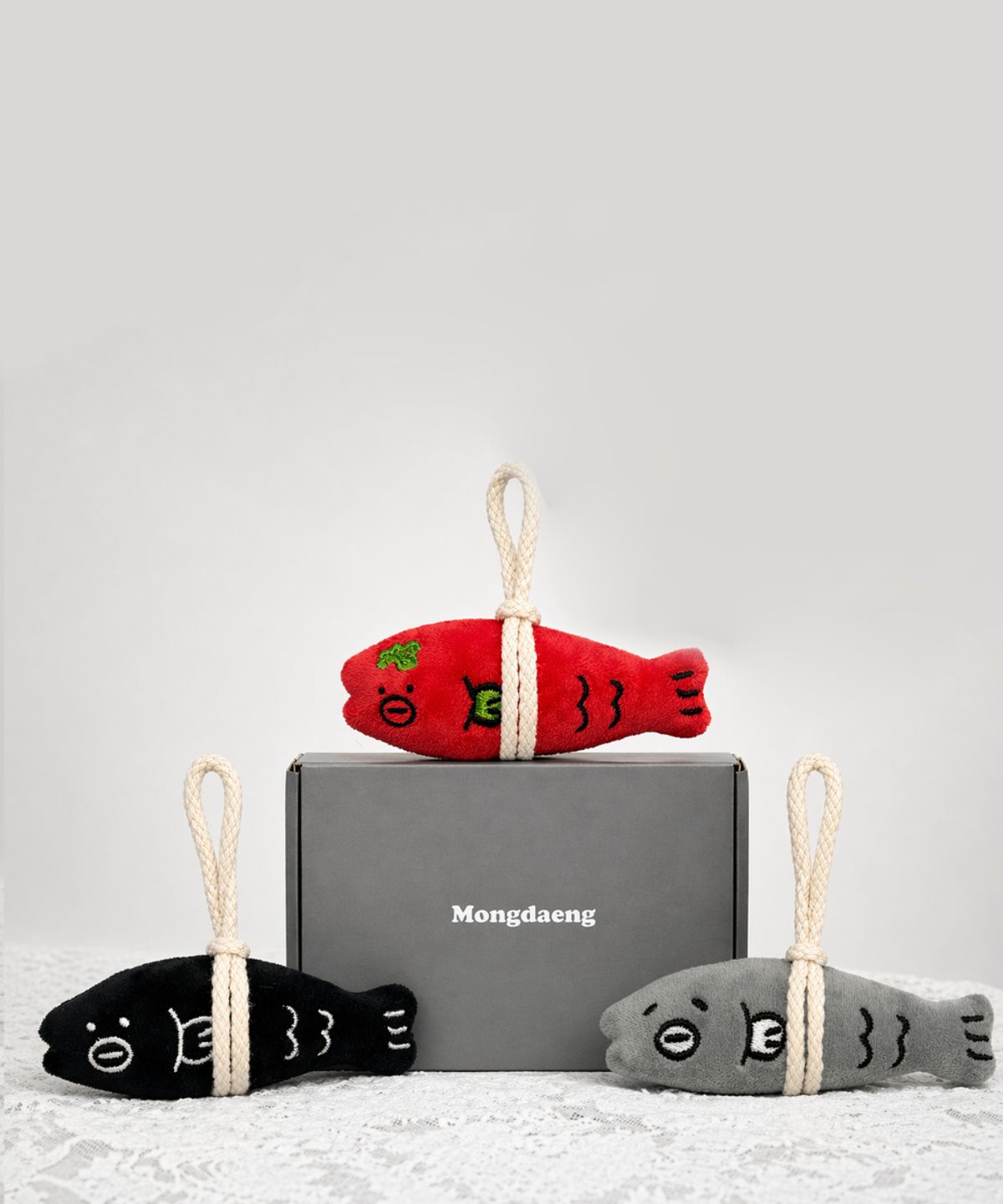 몽댕(MONGDAENG) [Pre-order] Big Hope Fish 행운을 부르는 액막이 명태 오너먼트