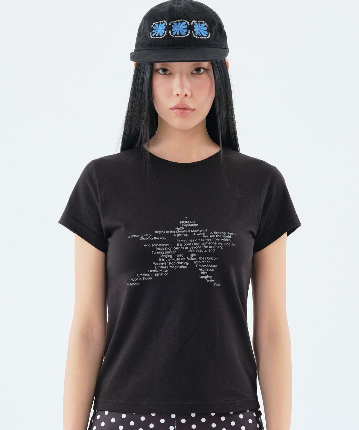 노이아고(NOIAGO) [최소윤X노이아고] NOI1854 스타 레터링 티셔츠 (블랙)