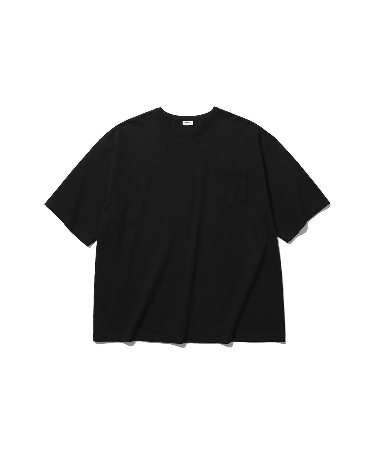 앵글런(ANGLAN) Essential Pocket Half Tee - Black