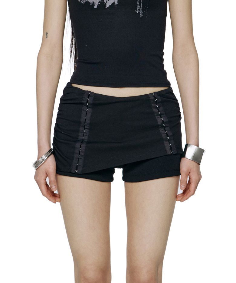Waist Band Layer Shorts - Black