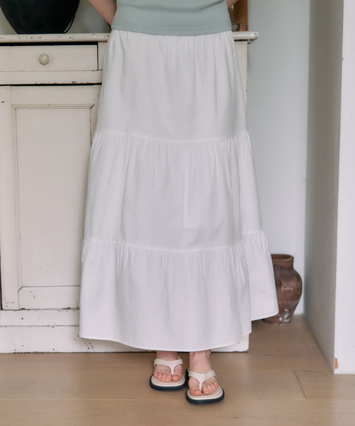 엘리오티(ELLIOTI) Lunee Shirring Panel Skirt_2Color