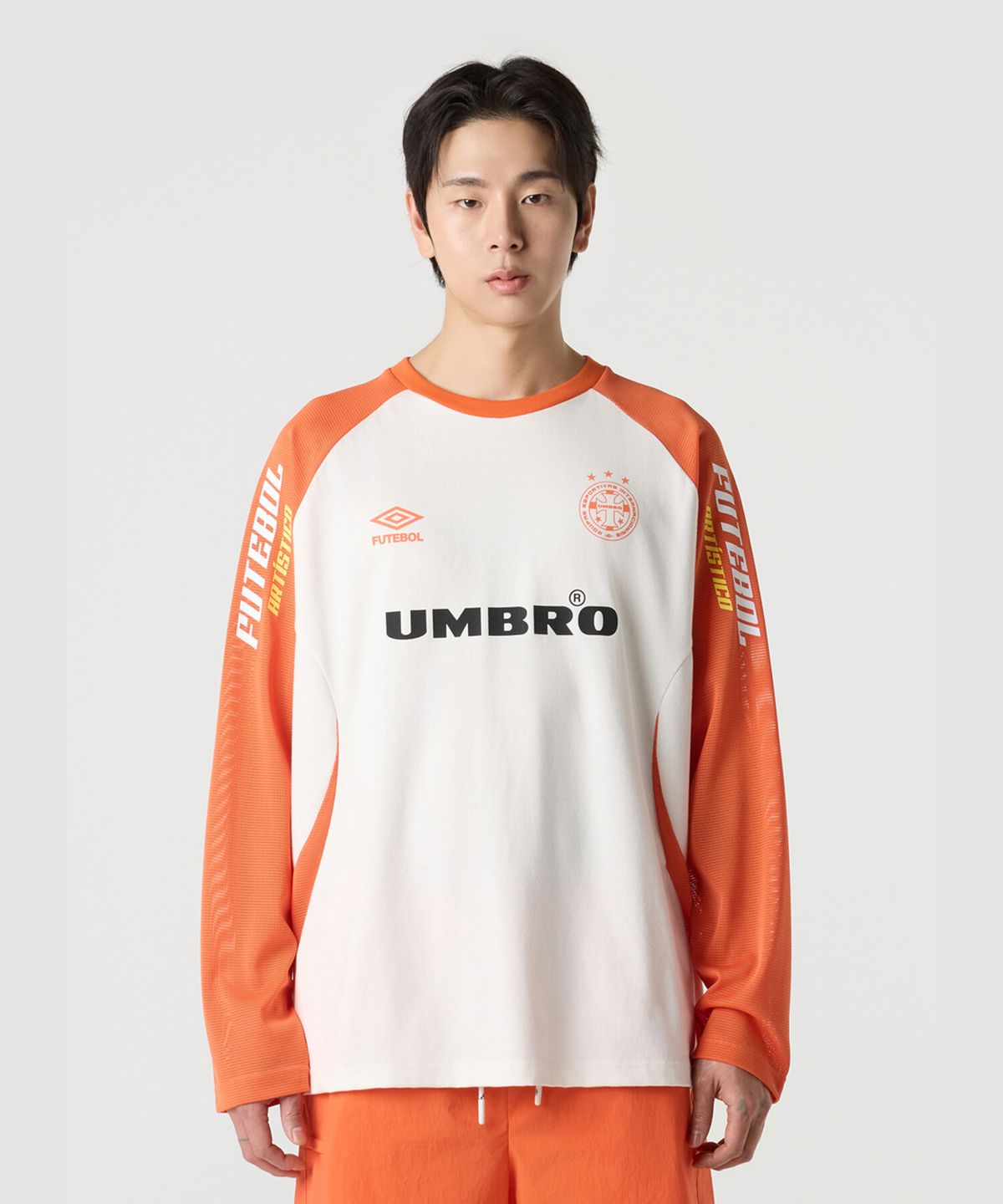 엄브로(UMBRO) HBL 풋볼 푸치보우 컬러블럭 긴팔 티셔츠 오렌지 UR221CRL51