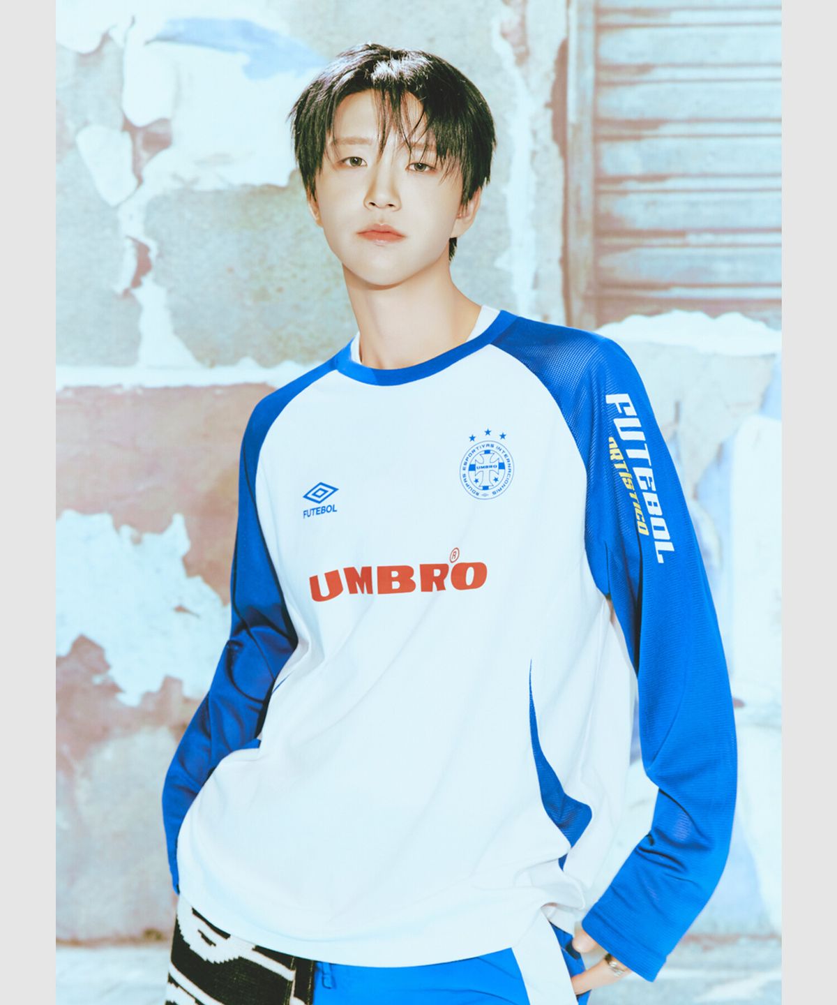 엄브로(UMBRO) HBL 풋볼 푸치보우 컬러블럭 긴팔 티셔츠 블루 UR221CRL51