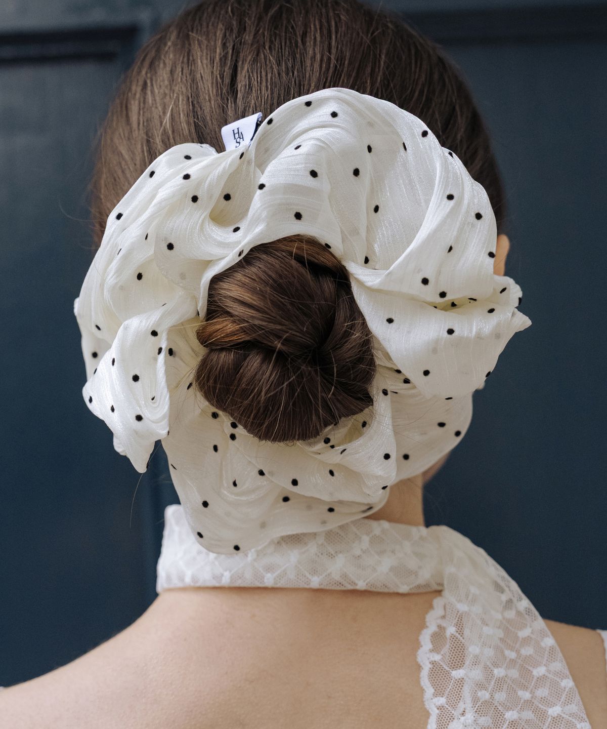 하스(HAS) HMS001 Sheer Dot Ruffle Scrunchie