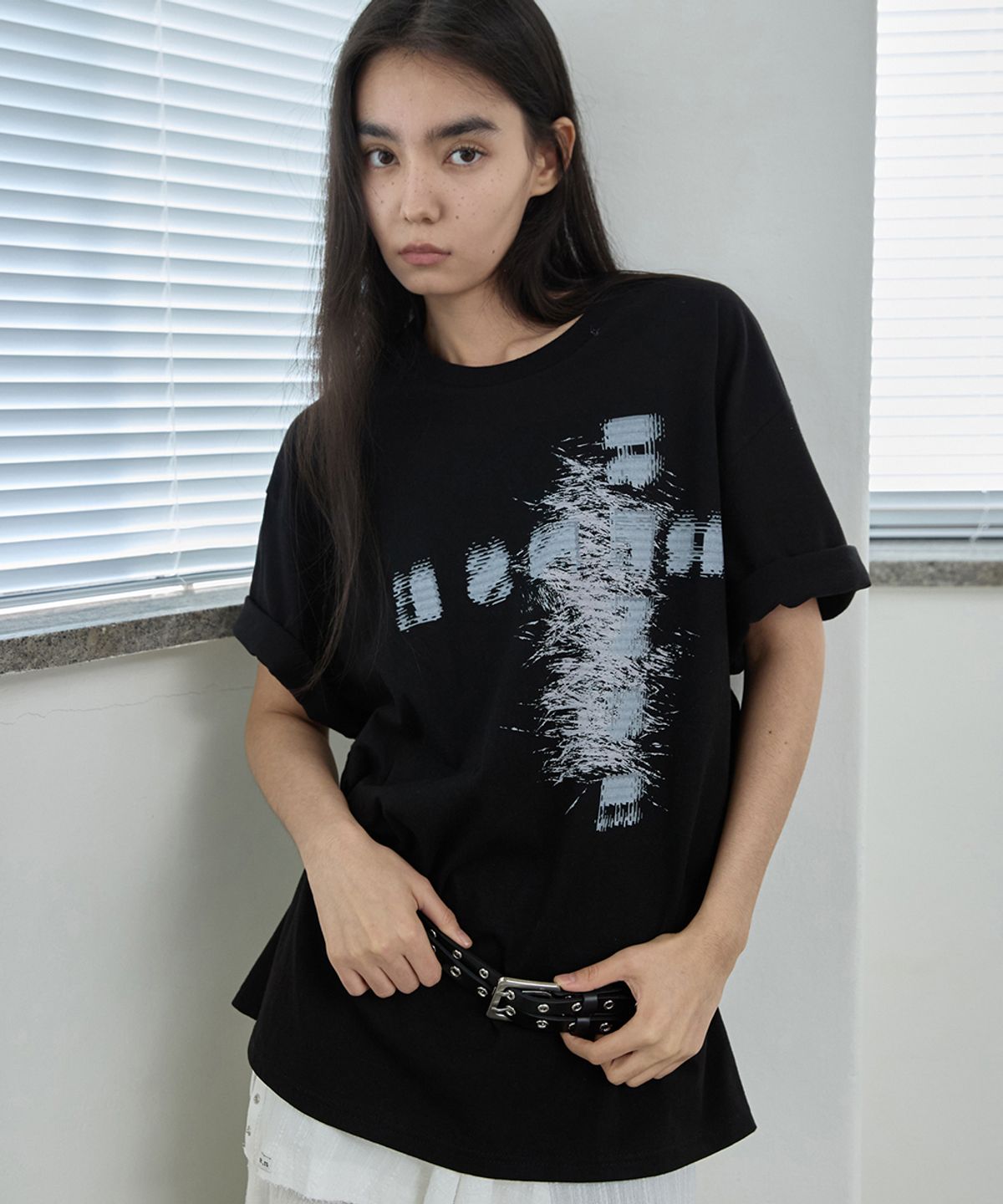 렌세(RENSE) Oversized Logo Graphic Tee Black