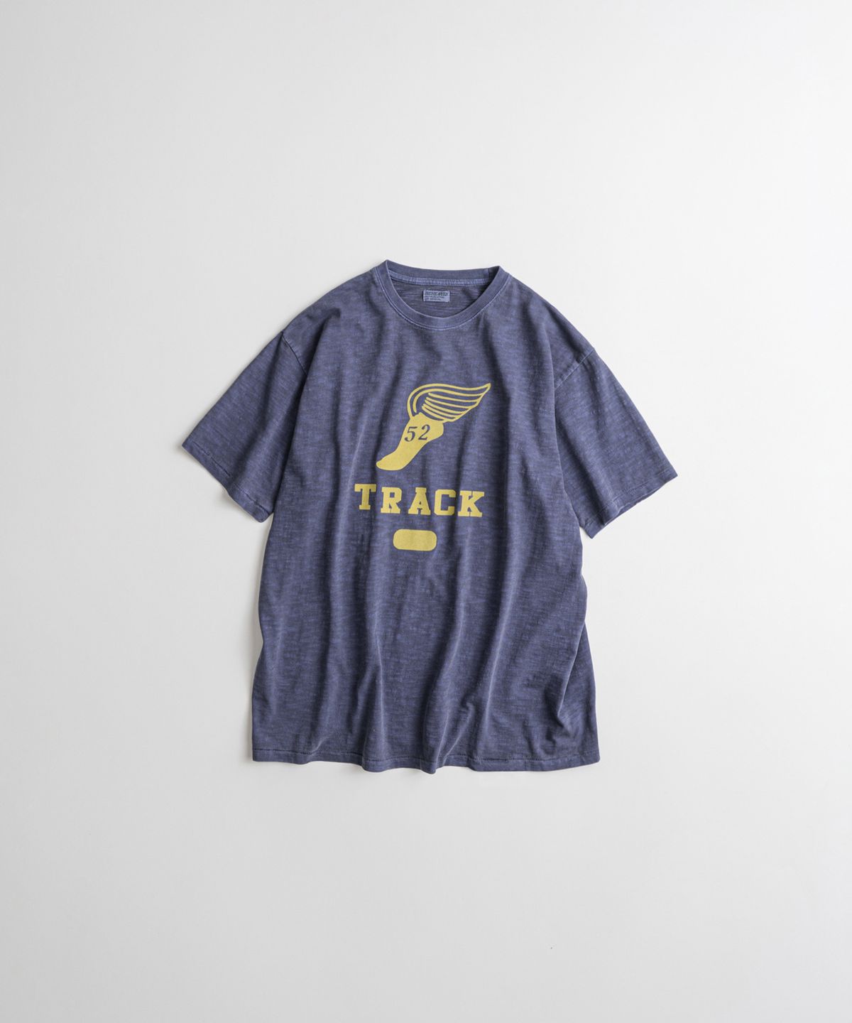 비헤비어(BEHEAVYER) 19XX GRAPHIC TUBLAR T-SHIRTS vintage purple