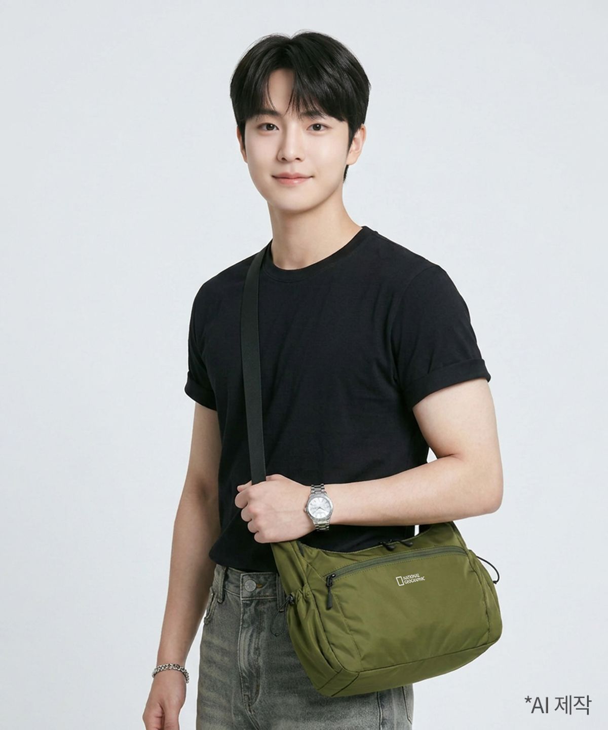 내셔널지오그래픽(NATIONALGEOGRAPHIC) N265ACR800 데일리 라이트 크로스백 M GREEN
