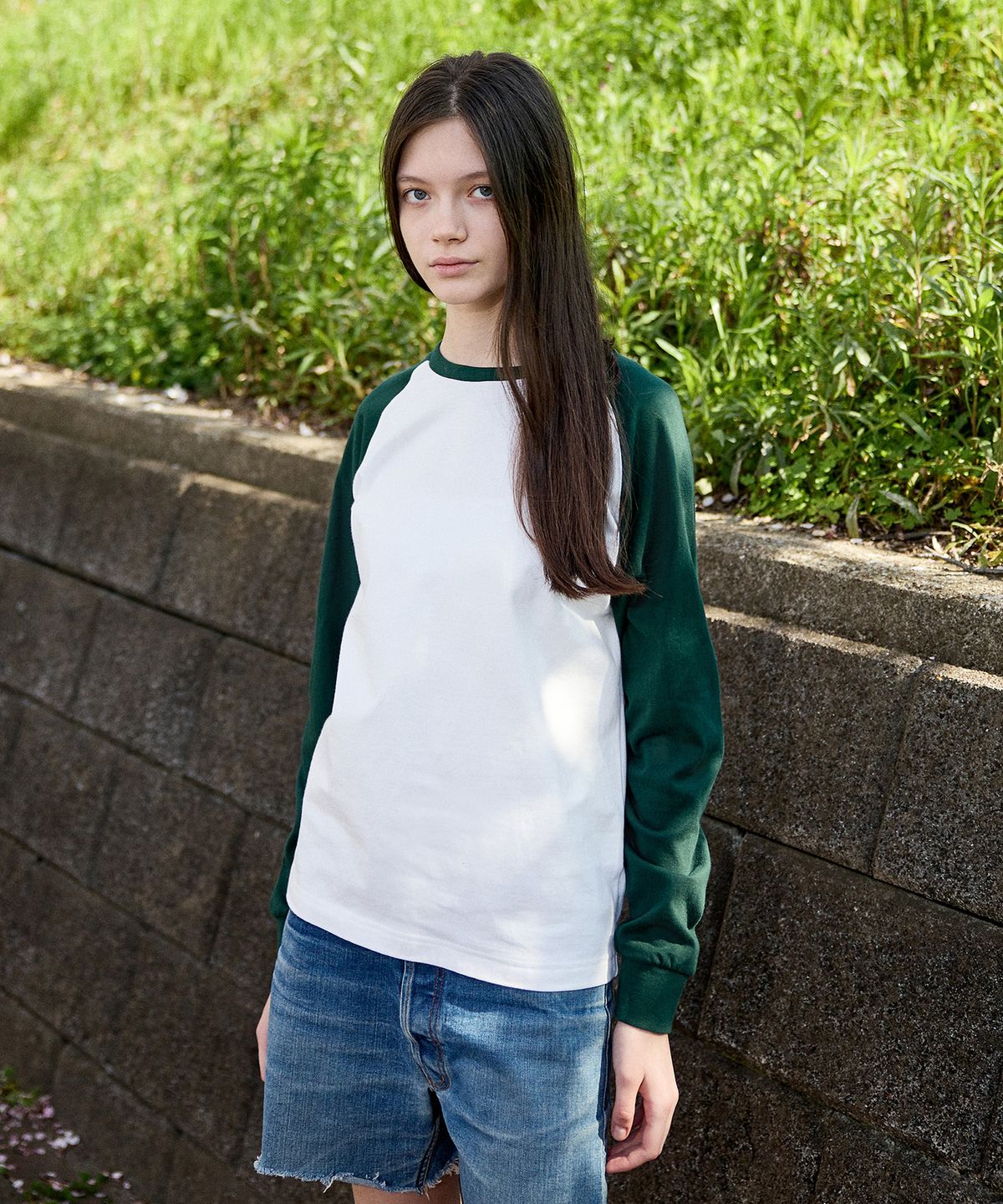 미니멀프로젝트(MINIMALPROJECT) 언더 로그 래글런 긴팔 티셔츠 MLT123 [WHITE/GREEN]