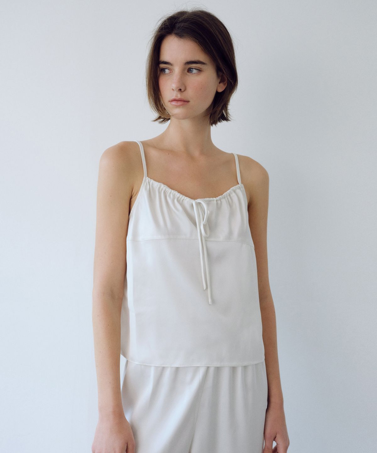 유라고(URAGO) Satin Lounge sleeveless