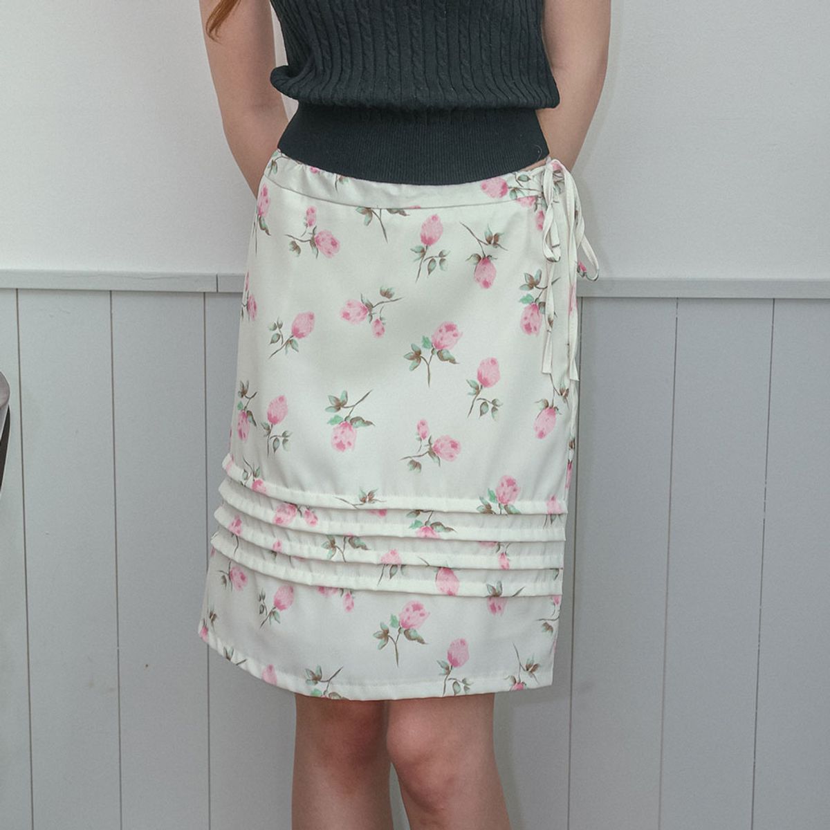 던드롭(DUNDROP) DD_Rose print shirring mini skirt_IVORY