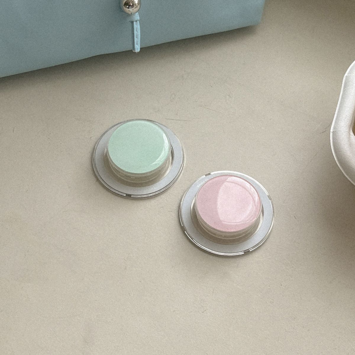 메이드모먼(MADEMOMENT) mellow texture 디자인 [맥세이프 에폭시톡]