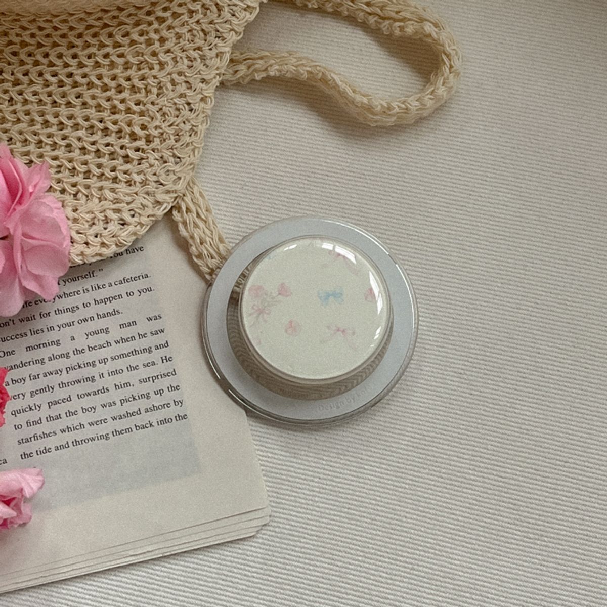 메이드모먼(MADEMOMENT) heritage bloom 디자인 [맥세이프 에폭시톡]