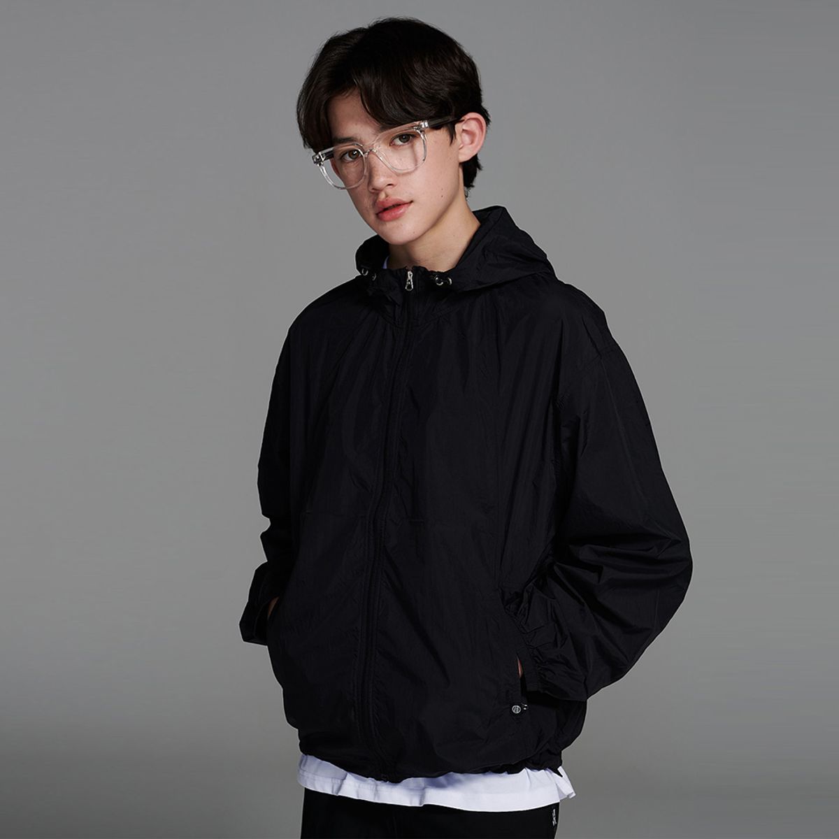 에꼴리에(ECOLIER) 초경량 패커블 후드점퍼(26B0101)