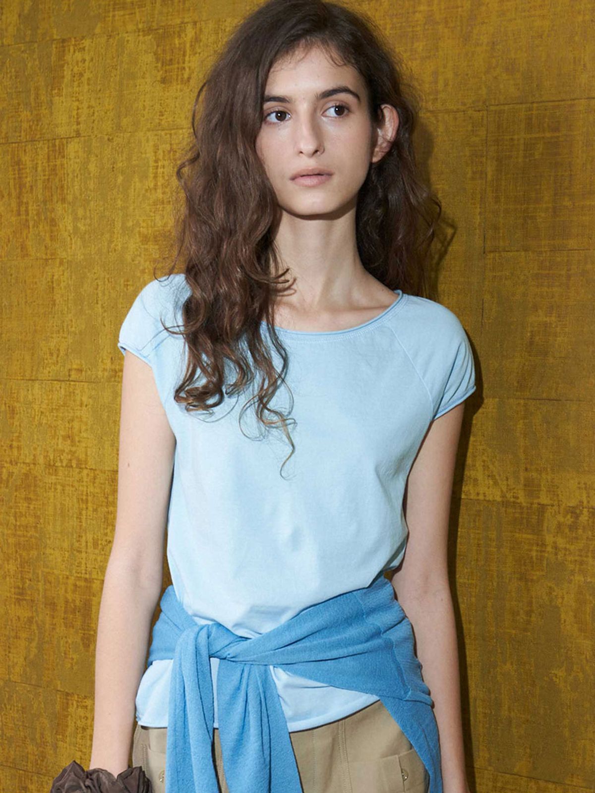 더라이(THERYE) Round Neck Cap Sleeve T-Shirt(Light Blue)