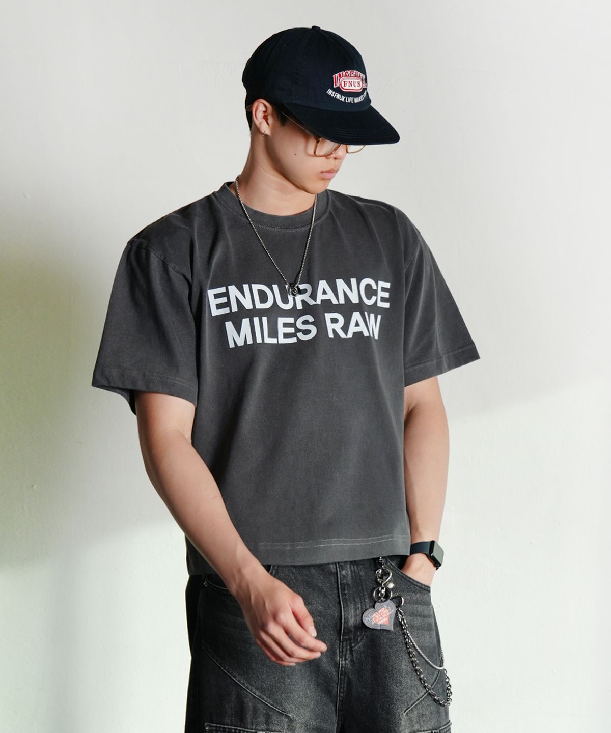 더마일(THEMILE) 가먼츠 크롭 endurance 크루넥_PIGMENT D.GRAY