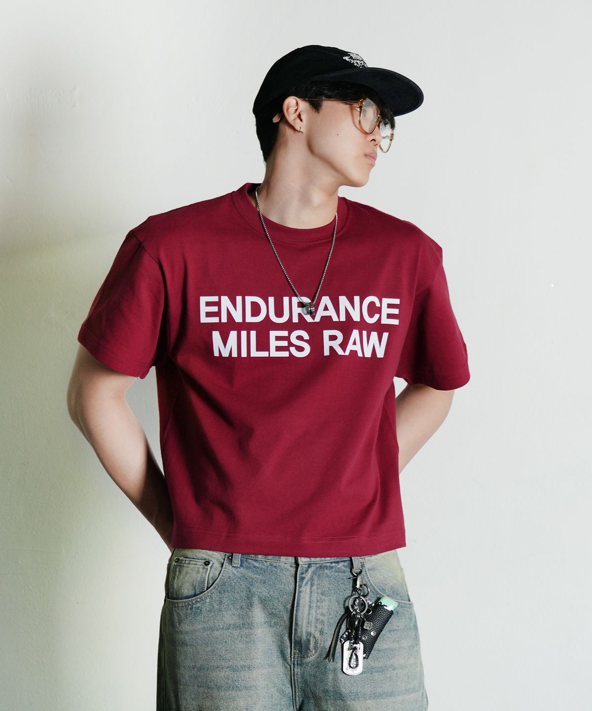 더마일(THEMILE) 가먼츠 크롭 endurance 크루넥_BURGUNDY