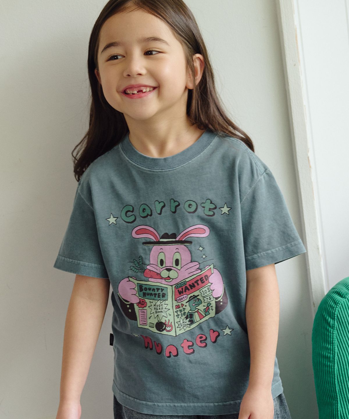꼼파뇨 키즈(CPGN KIDS) KIDS 캐럿 홉피 피그먼트 반팔티 바질그린