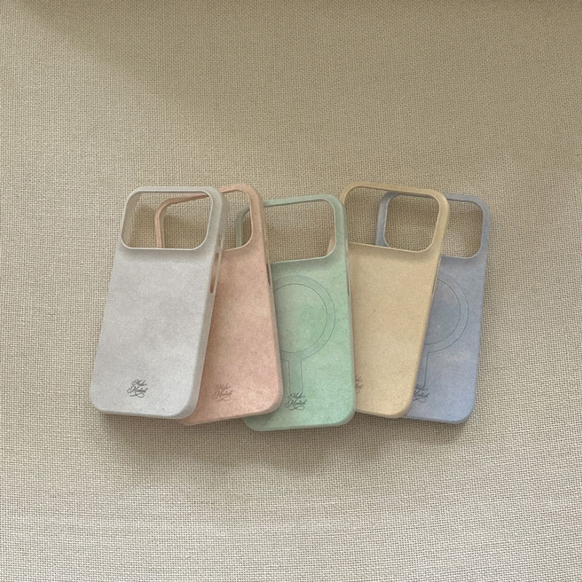 메이드모먼(MADEMOMENT) mellow texture 디자인 [맥세이프 하드 폰케이스]