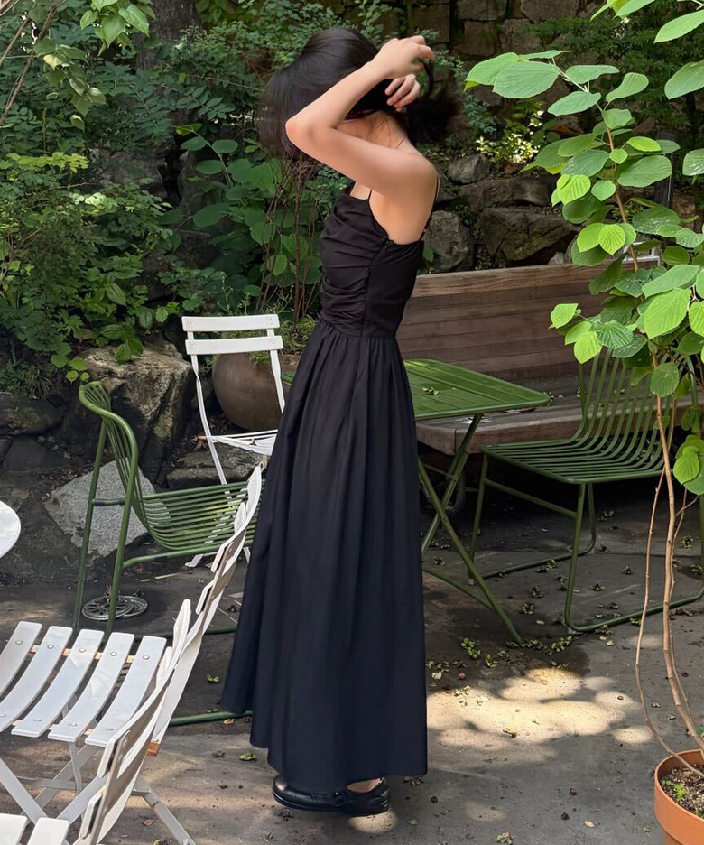 SHIRRING SLEEVELESS LONG DRESS_BLACK