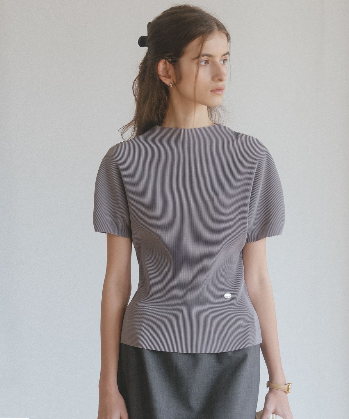 틸아이다이(TILL I DIE) Pleated high neck short sleeve top_Light gray