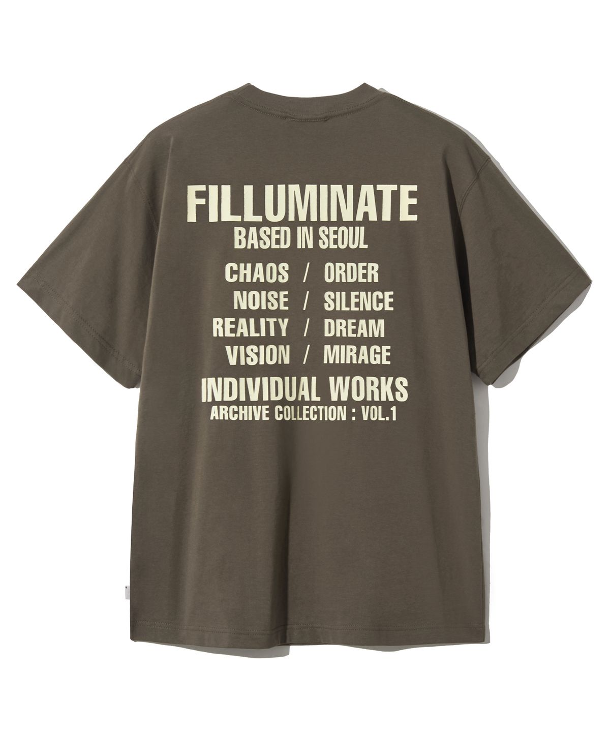 필루미네이트(FILLUMINATE) 콘트라스트 그래픽 티셔츠-브라운