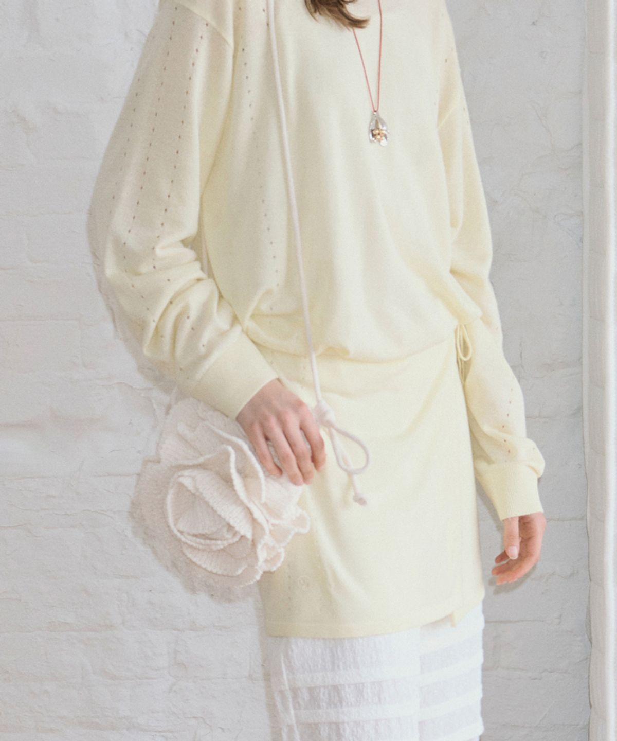 시눈(SINOON) Rose Petal Mini Cross Bag (Cream)