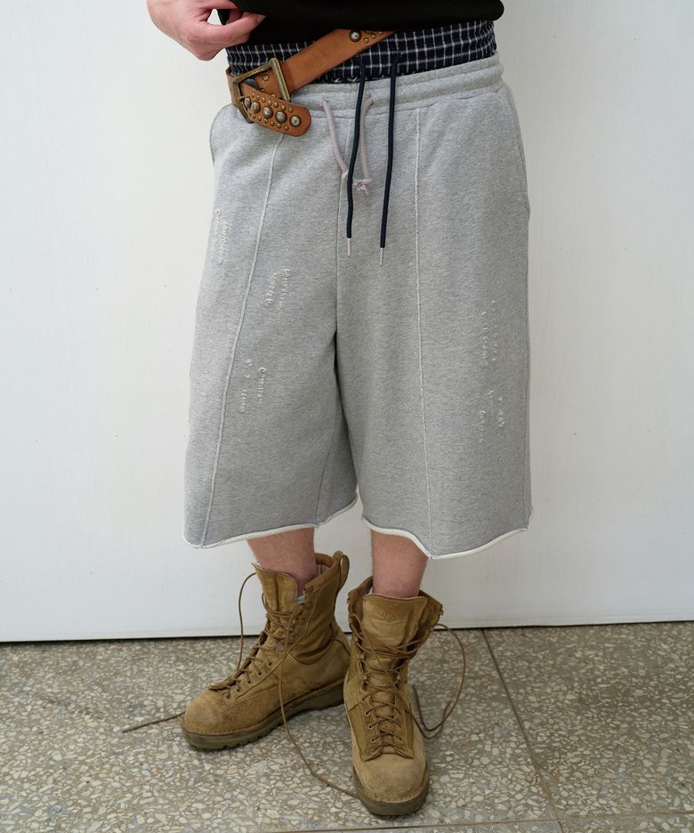 CUT-OFF DAMAGE SHORTS GREY