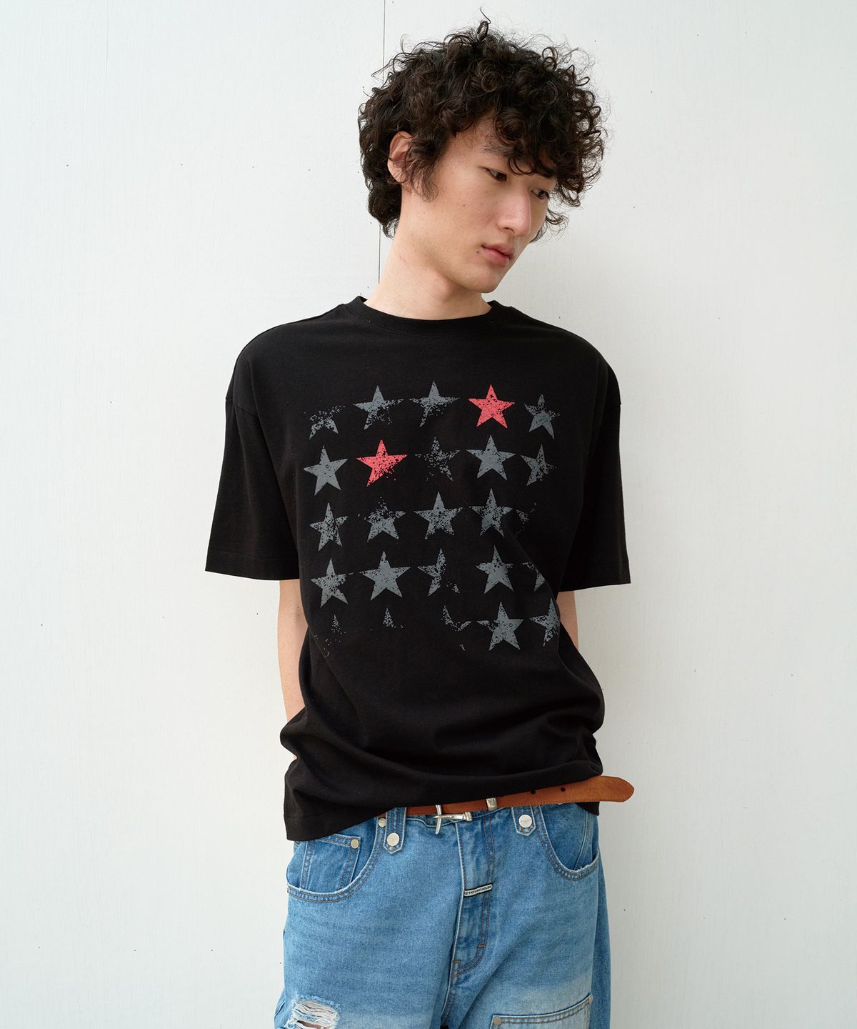더바이닐하우스(THEVINYLHOUSE) FADED STAR TEE BLACK
