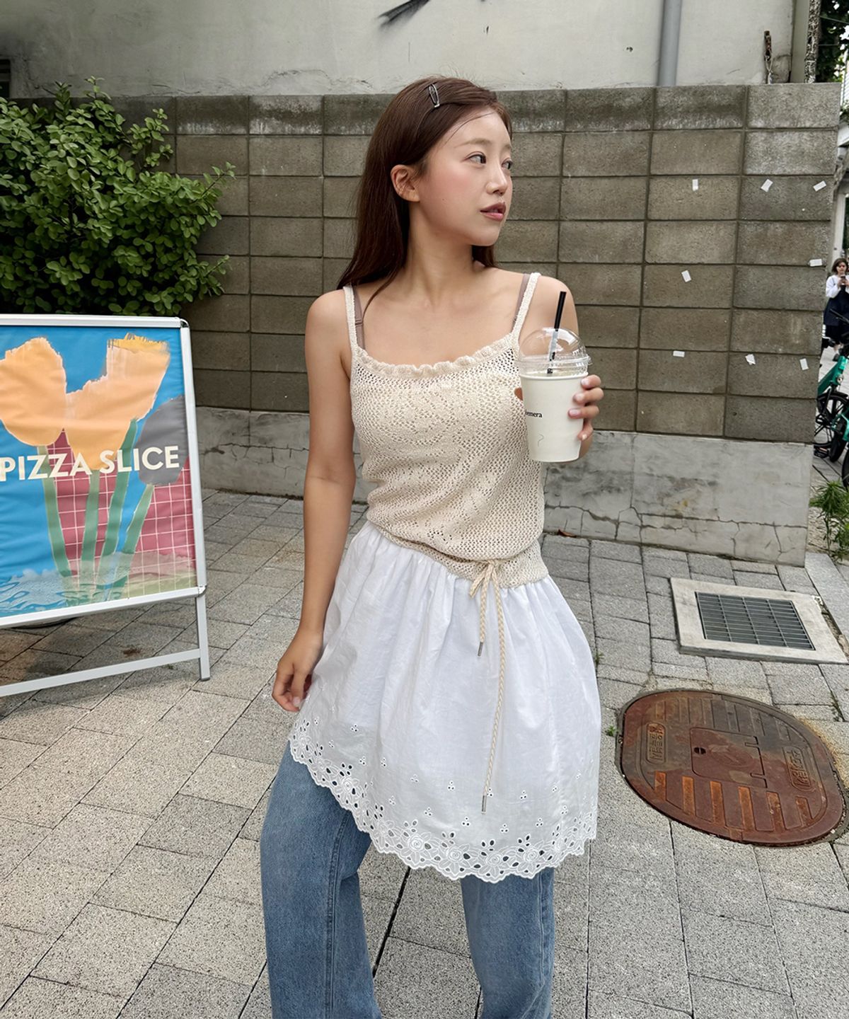 시눈(SINOON) Crochet Rose Knit Onepiece (Cream)
