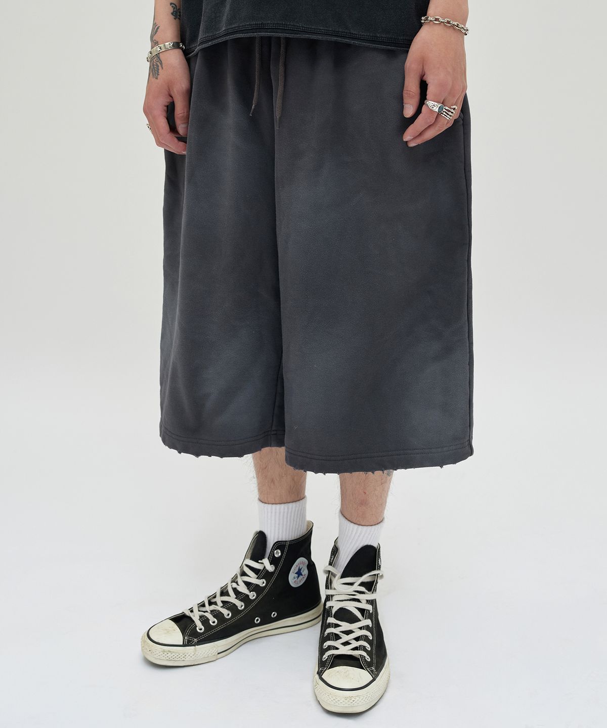 스웨이드(SUADE) CUT EDGE SWEAT SHORTS [WASHING PURPLE]