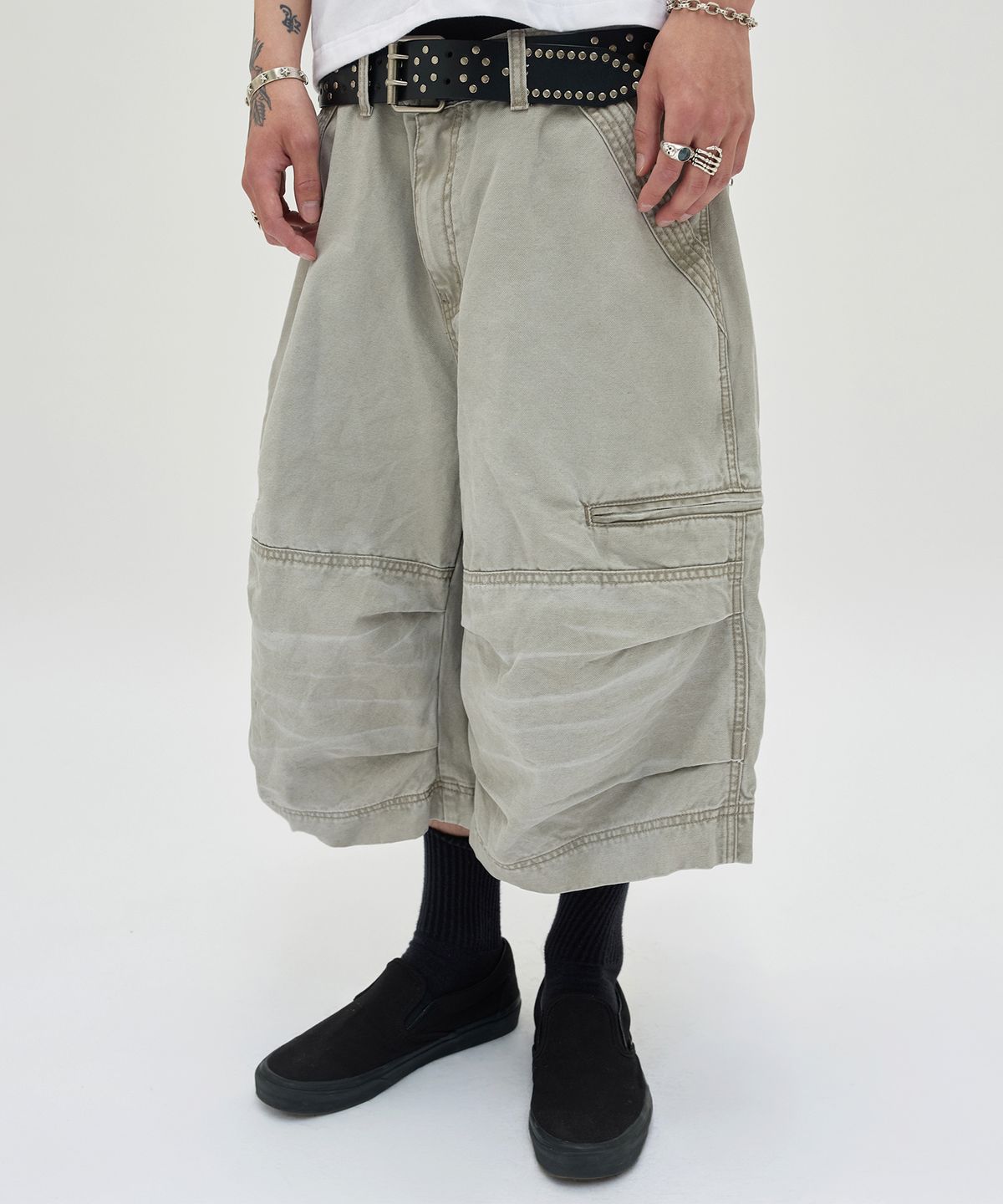 스웨이드(SUADE) UTILITY CARGO SHORTS [GRAY]