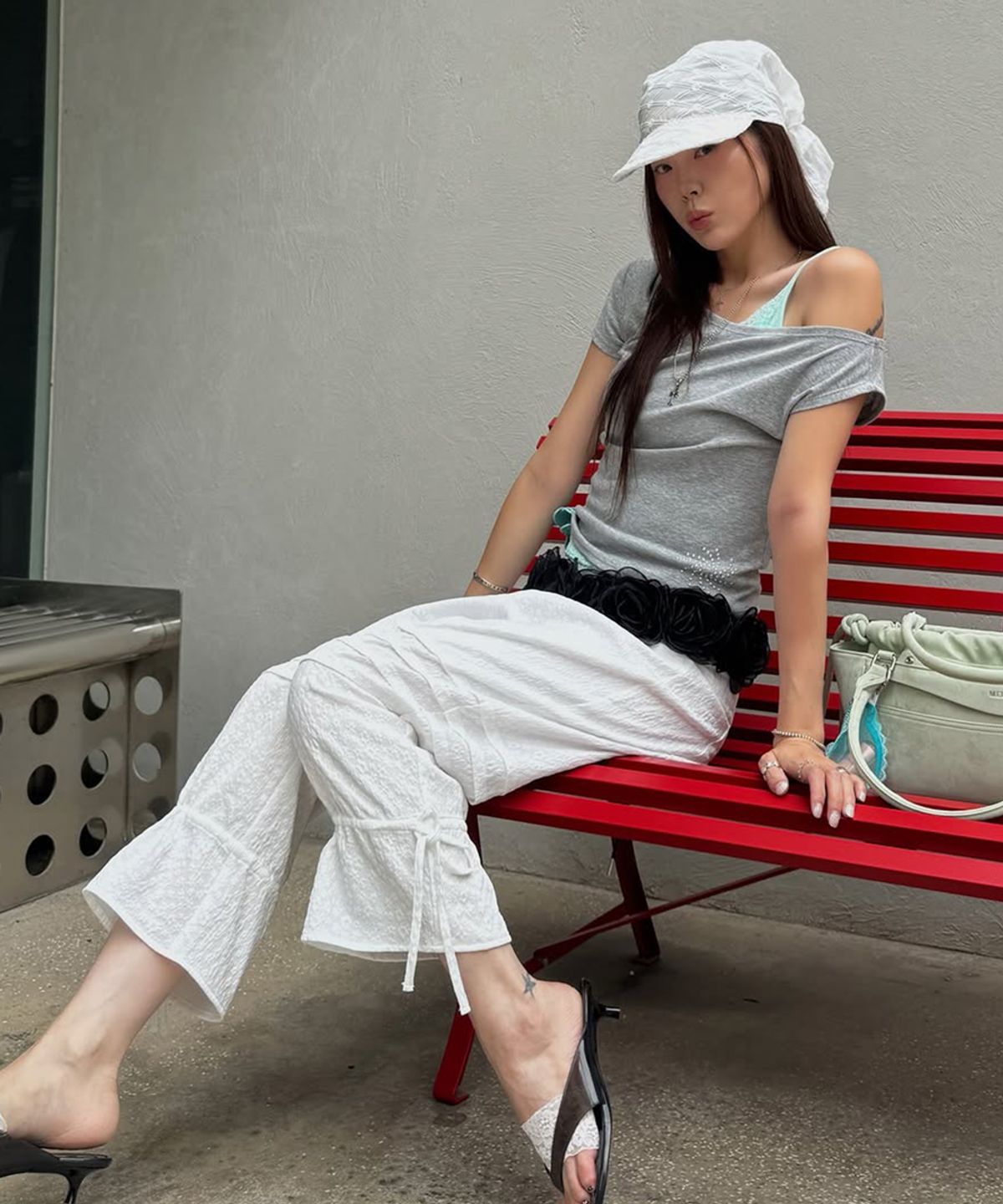 시눈(SINOON) Eyelet Ribbon Pants (Ivory)