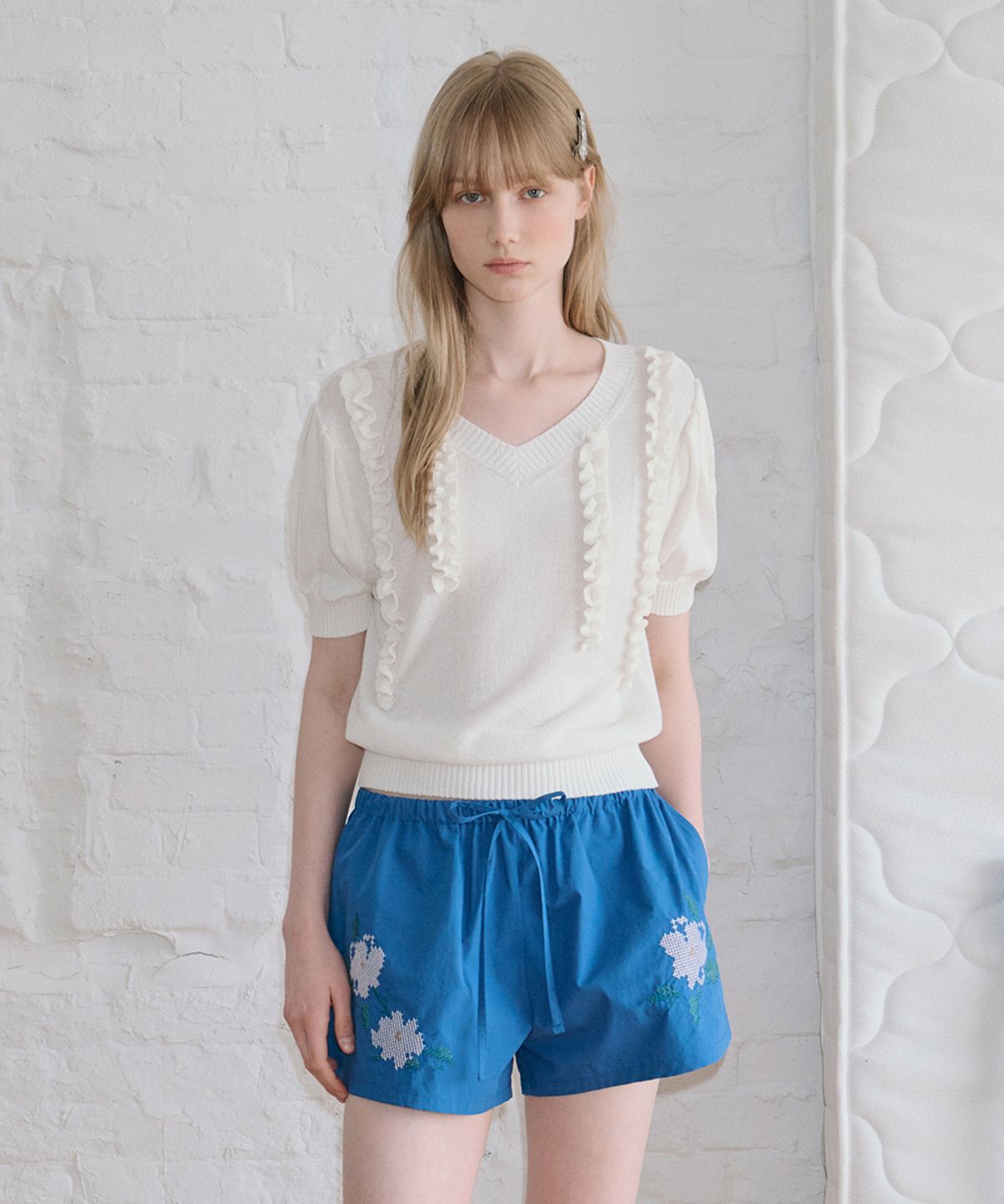 시눈(SINOON) Puff Ruffle Knit Pullover (White)
