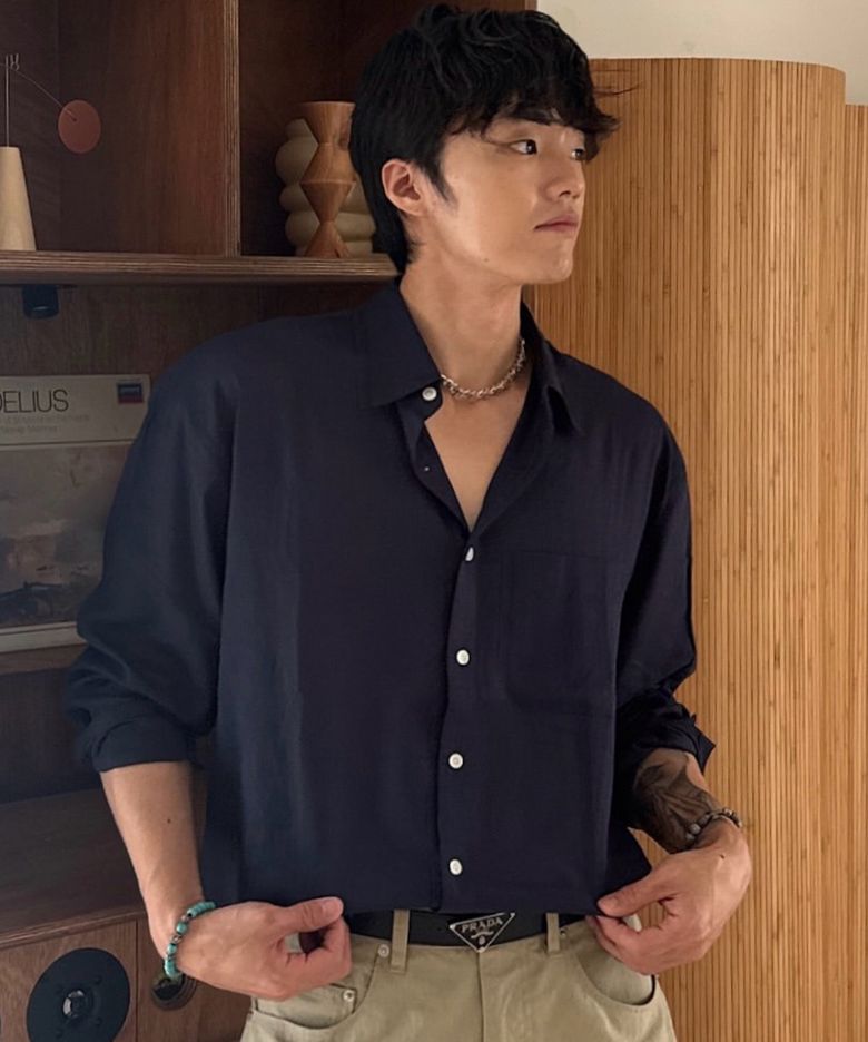 린넨 크롭 셔츠 NAVY