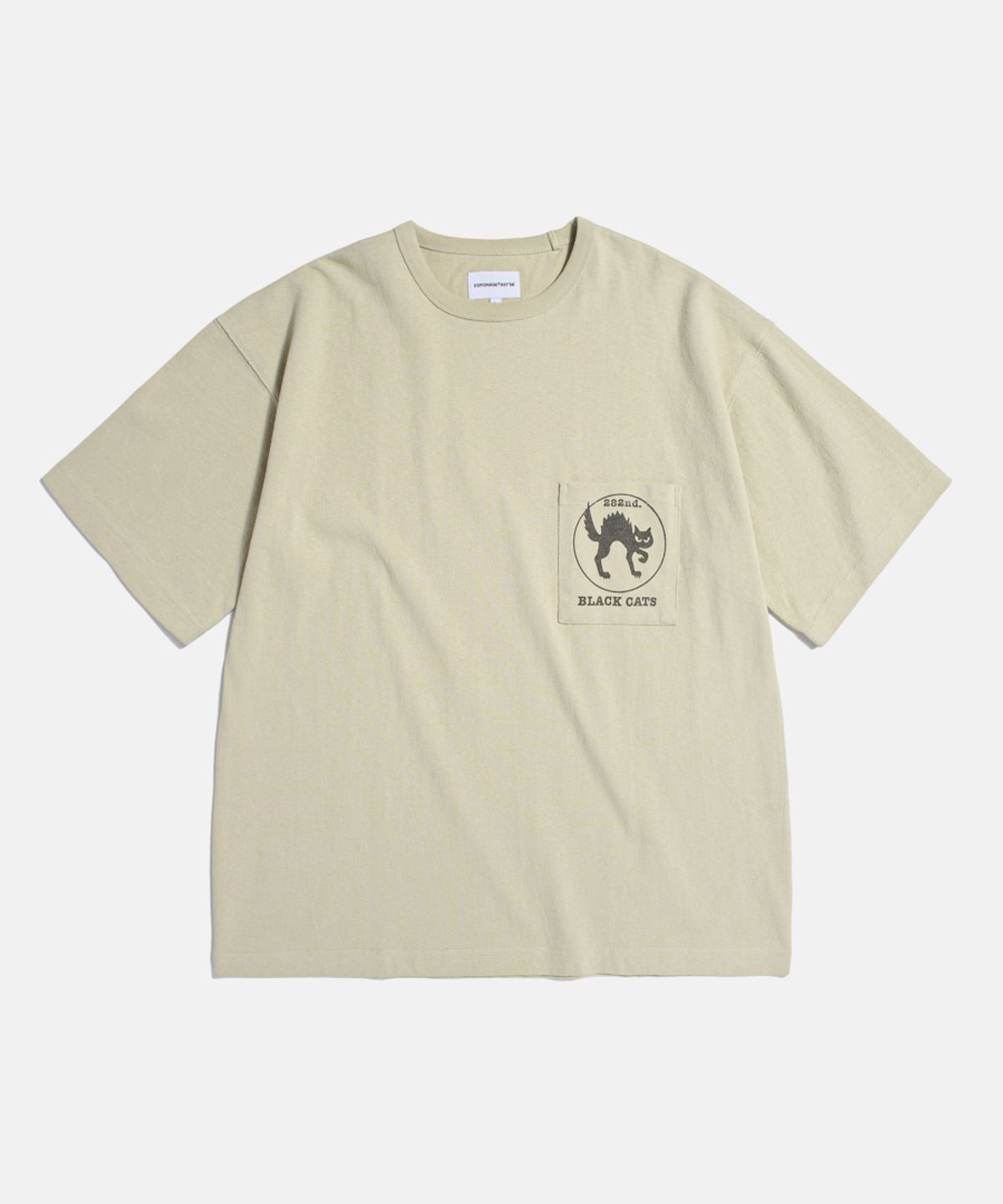 에스피오나지(ESPIONAGE) Black Cats Heavyweight Pocket Tee Sand