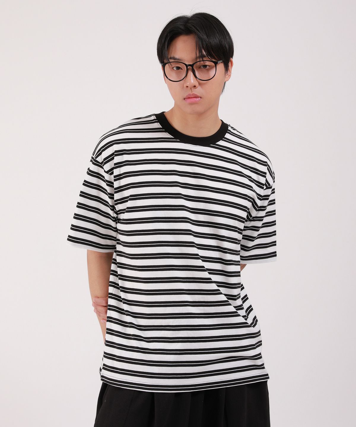 디벨로브(DEVELOVE) 더블 스트라이프 라운드 반팔 티셔츠_아이보리