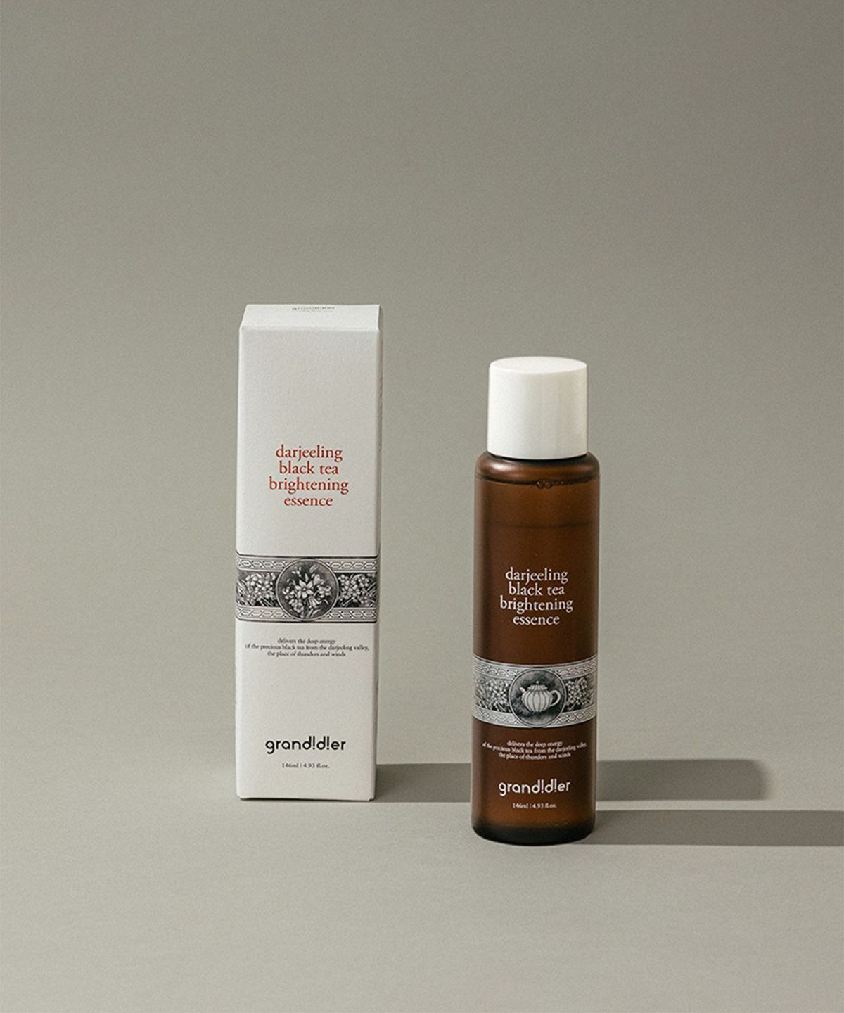 그란디디에(GRANDIDIER) 다즐링 블랙티 브라이트닝 에센스 146ml