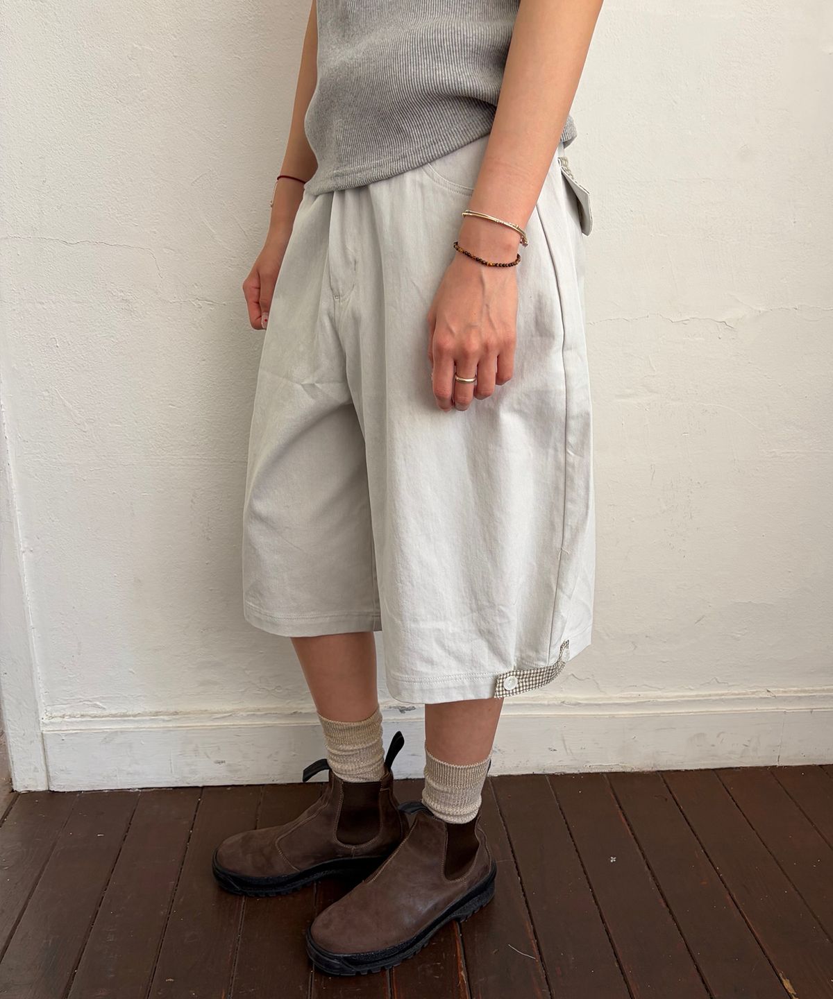 단델(DANDEL) DD check balloon bermuda pants (CREAM)