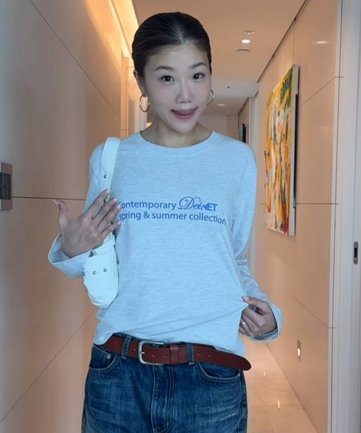 다이닛(DEINET) CONTEMPORARY LONG SLEEVE IN LIGHT GREY