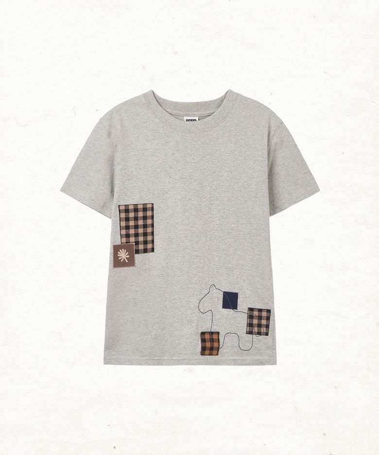 DD patch applique horse tee (GREY)