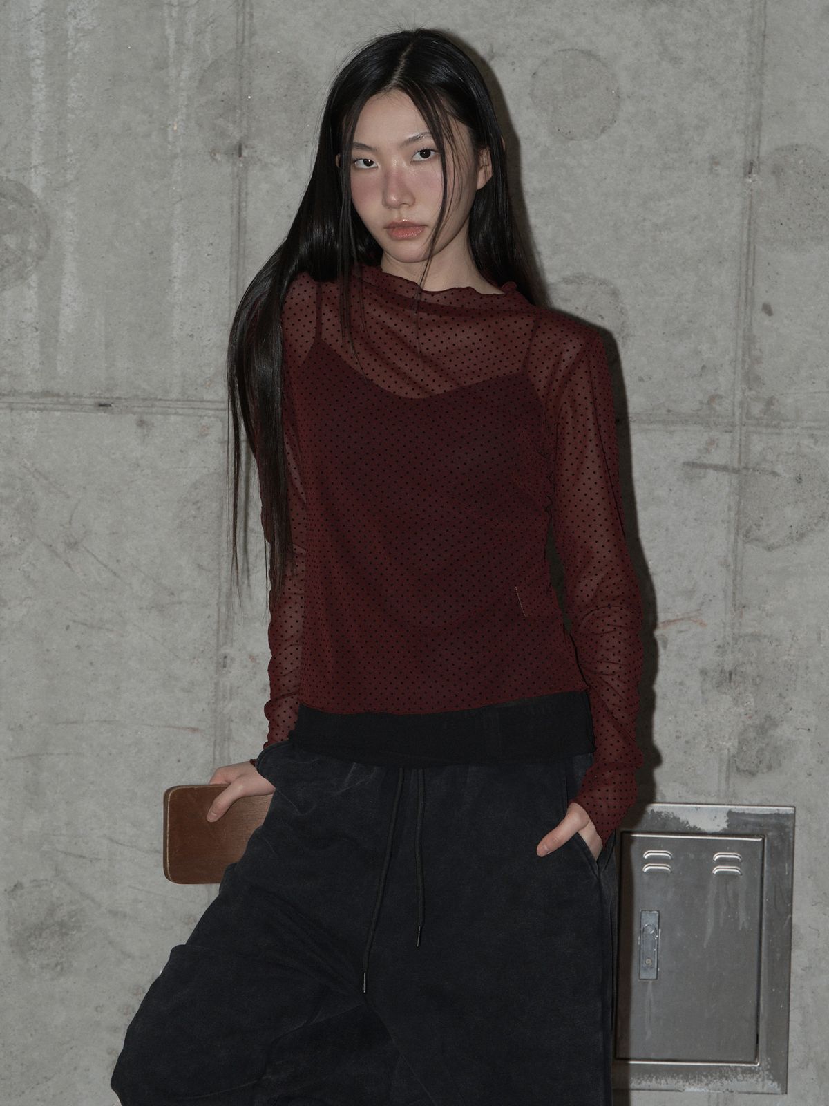 스웨이글로우(SWAYGLOW) 매쉬 도트 티셔츠 (BG)