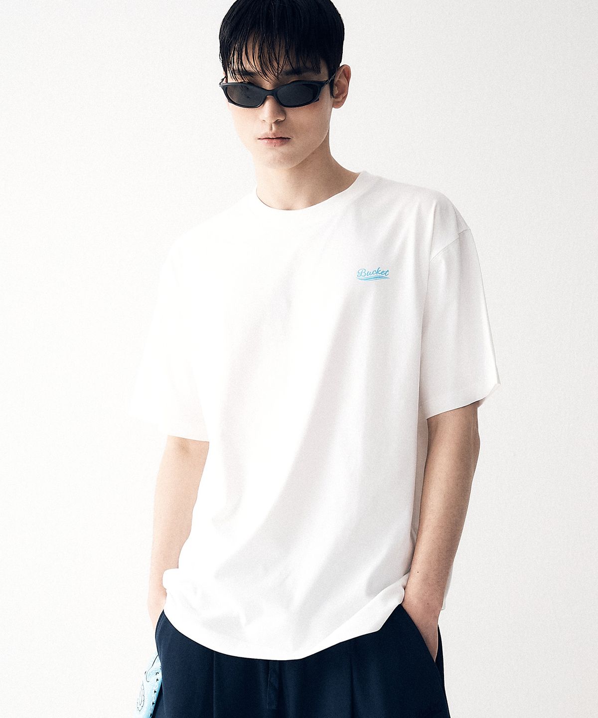 버킷(BUCKET) SYDNEY T-SHIRT [WHITE]