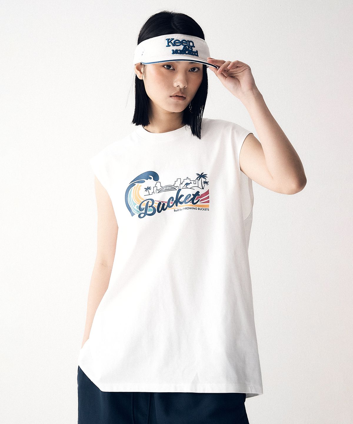 버킷(BUCKET) DAY&NIGHT SLEEVELESS [WHITE]