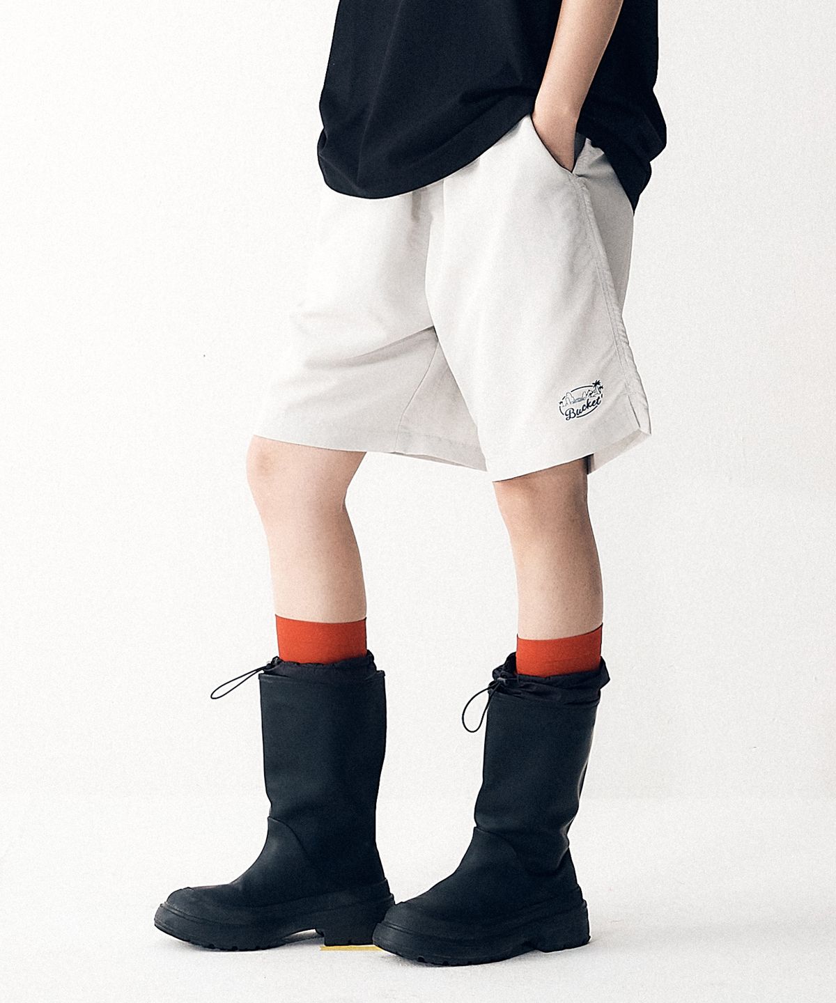 버킷(BUCKET) BUCKET NYLON SHORTS [LIGHT GRAY]