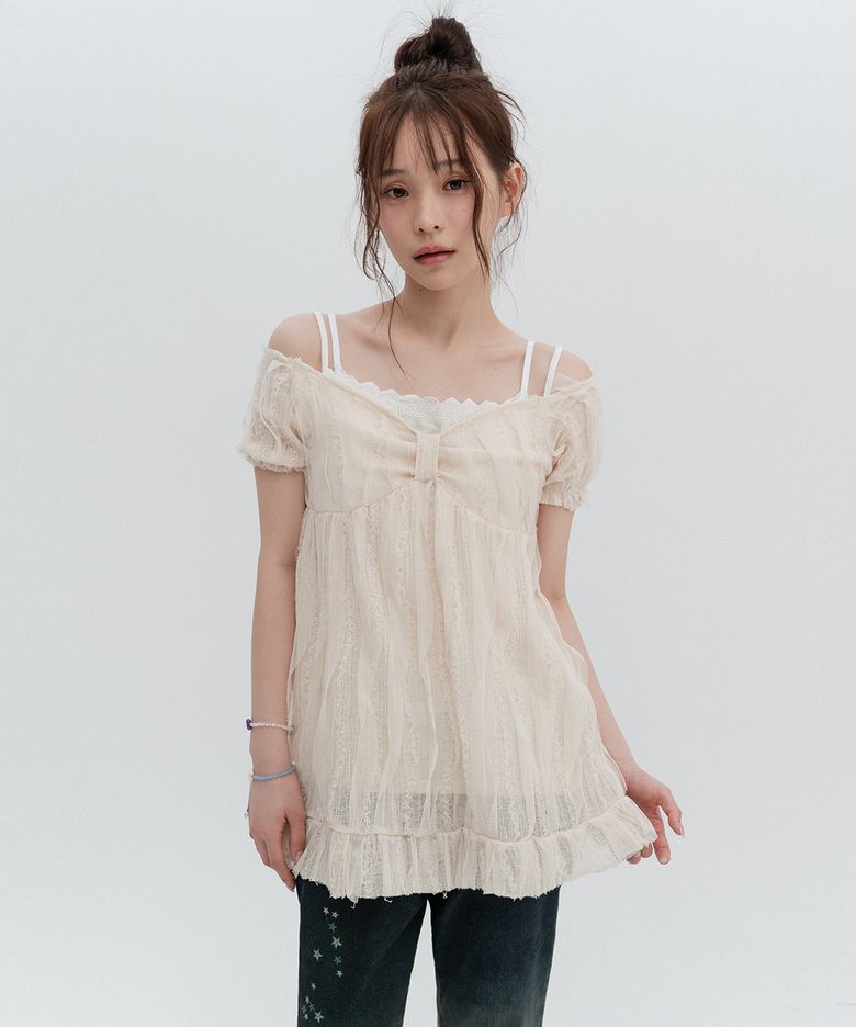 플루이드 프릴 블라우스