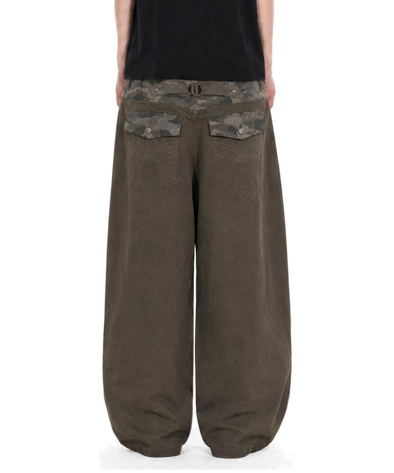 Hidden Camo Balloon Pants Brown